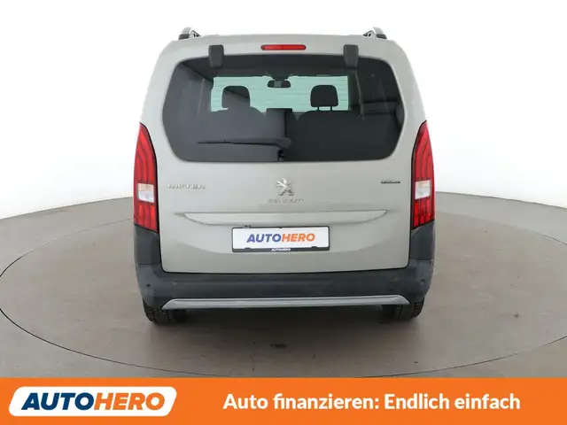 Peugeot Rifter view 5
