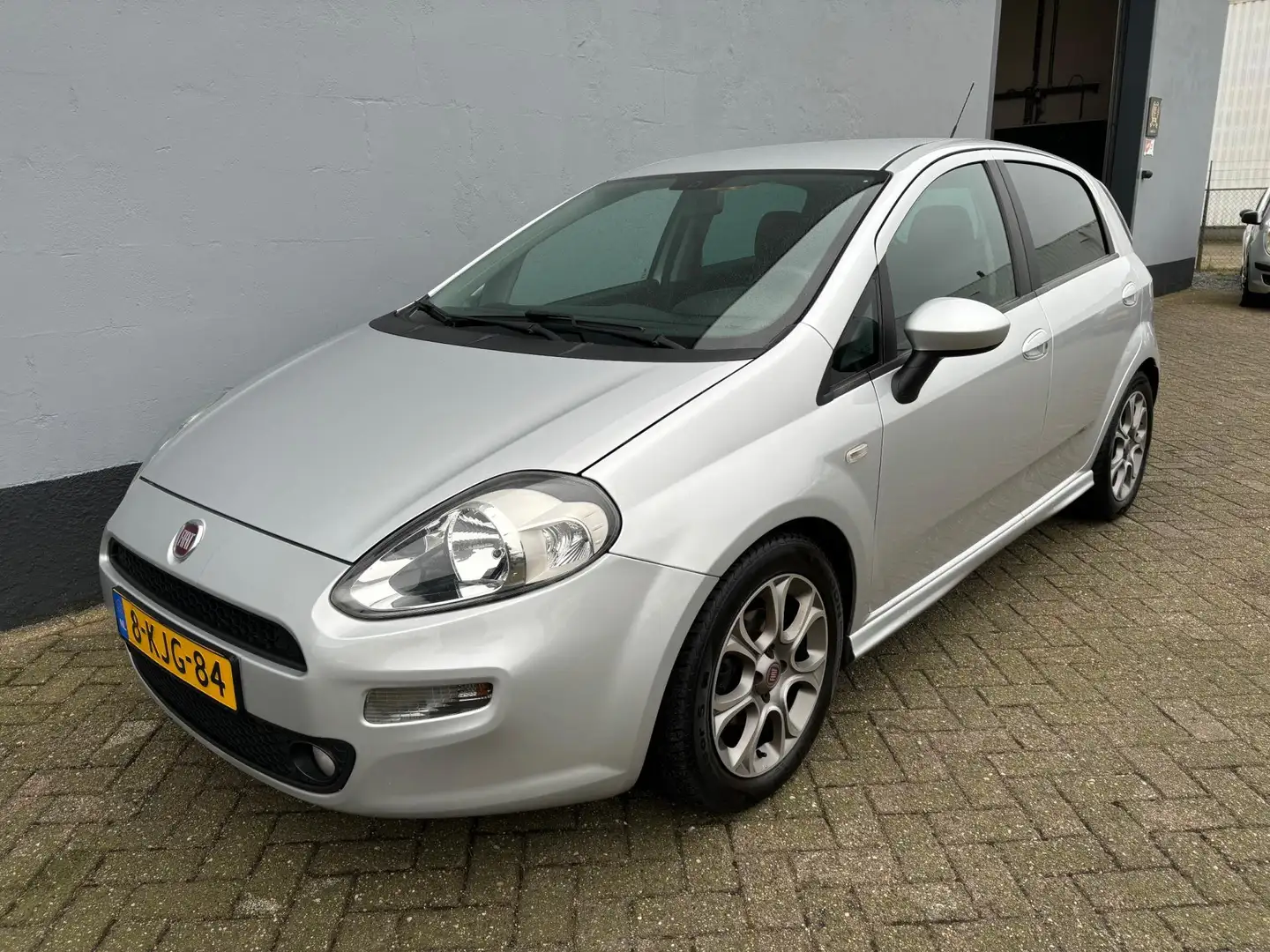 Fiat Punto Evo 0.9 TwinAir Pop - Airco - LMV Grijs - 1