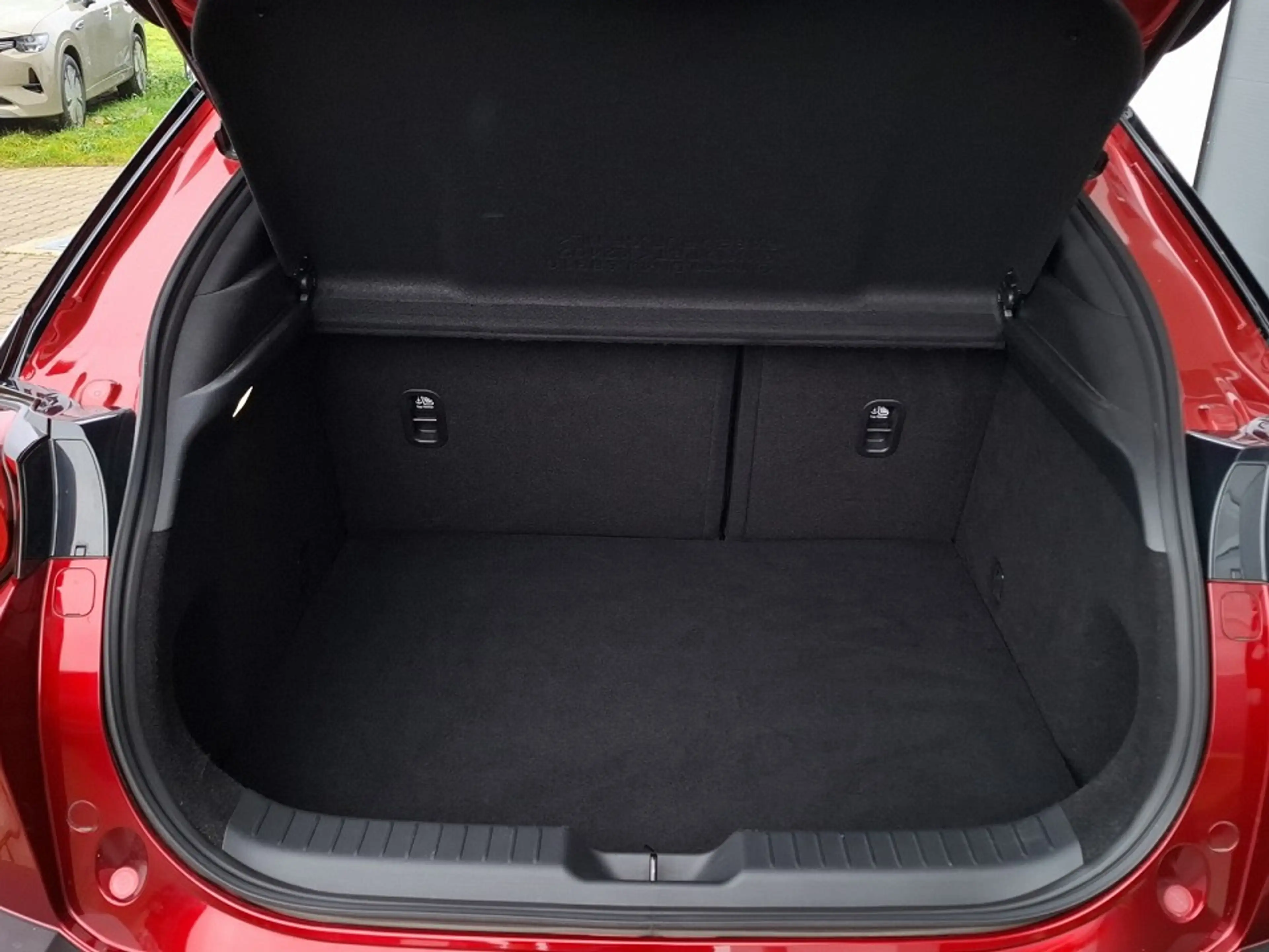 Mazda MX-30 2022 e-SKYACTIV EV ADVANTAGE IV — photo 13