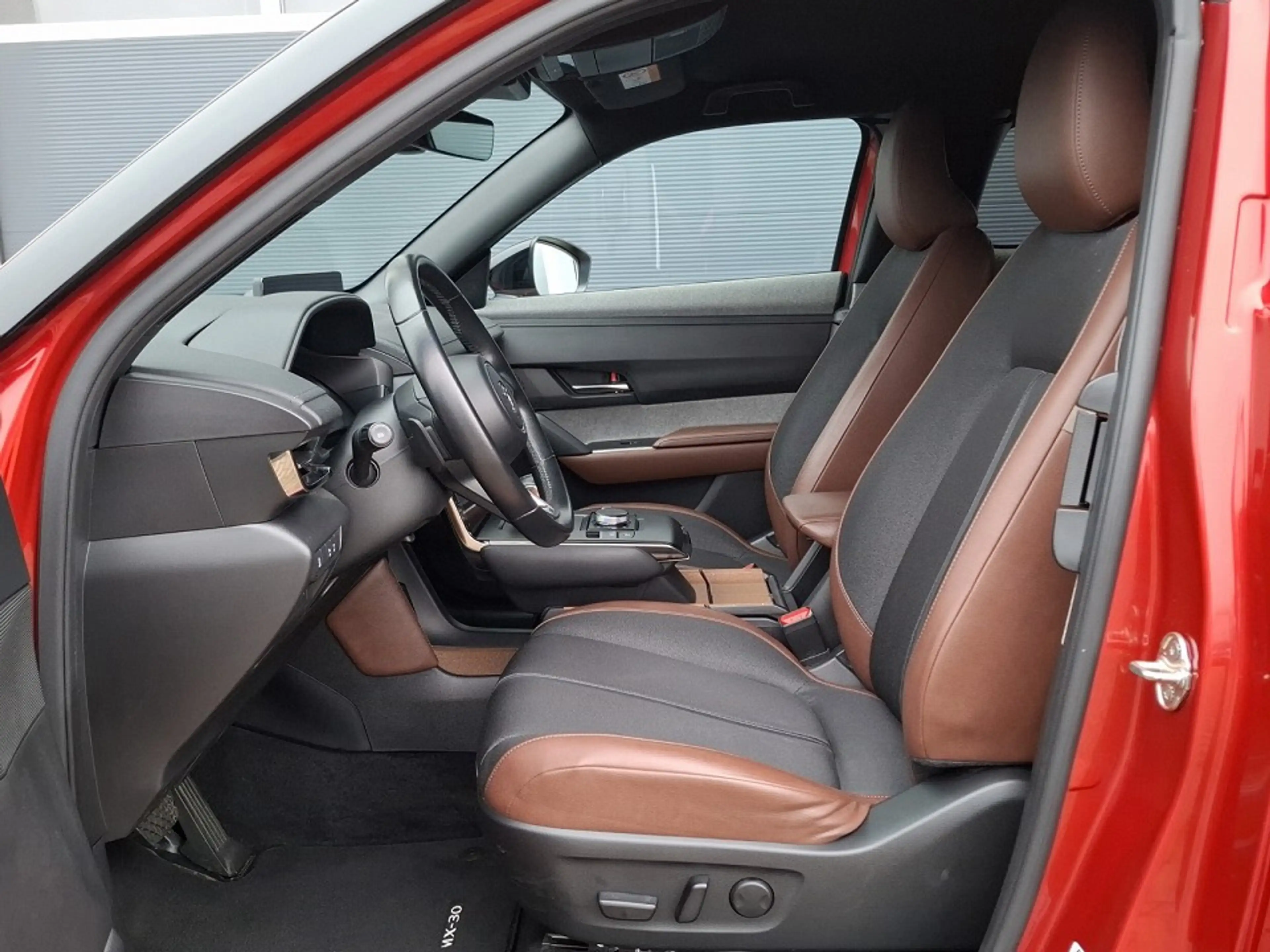 Mazda MX-30 2022 e-SKYACTIV EV ADVANTAGE IV — photo 5