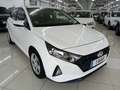Hyundai i20 1.2 MPI Essence Weiß - thumbnail 3