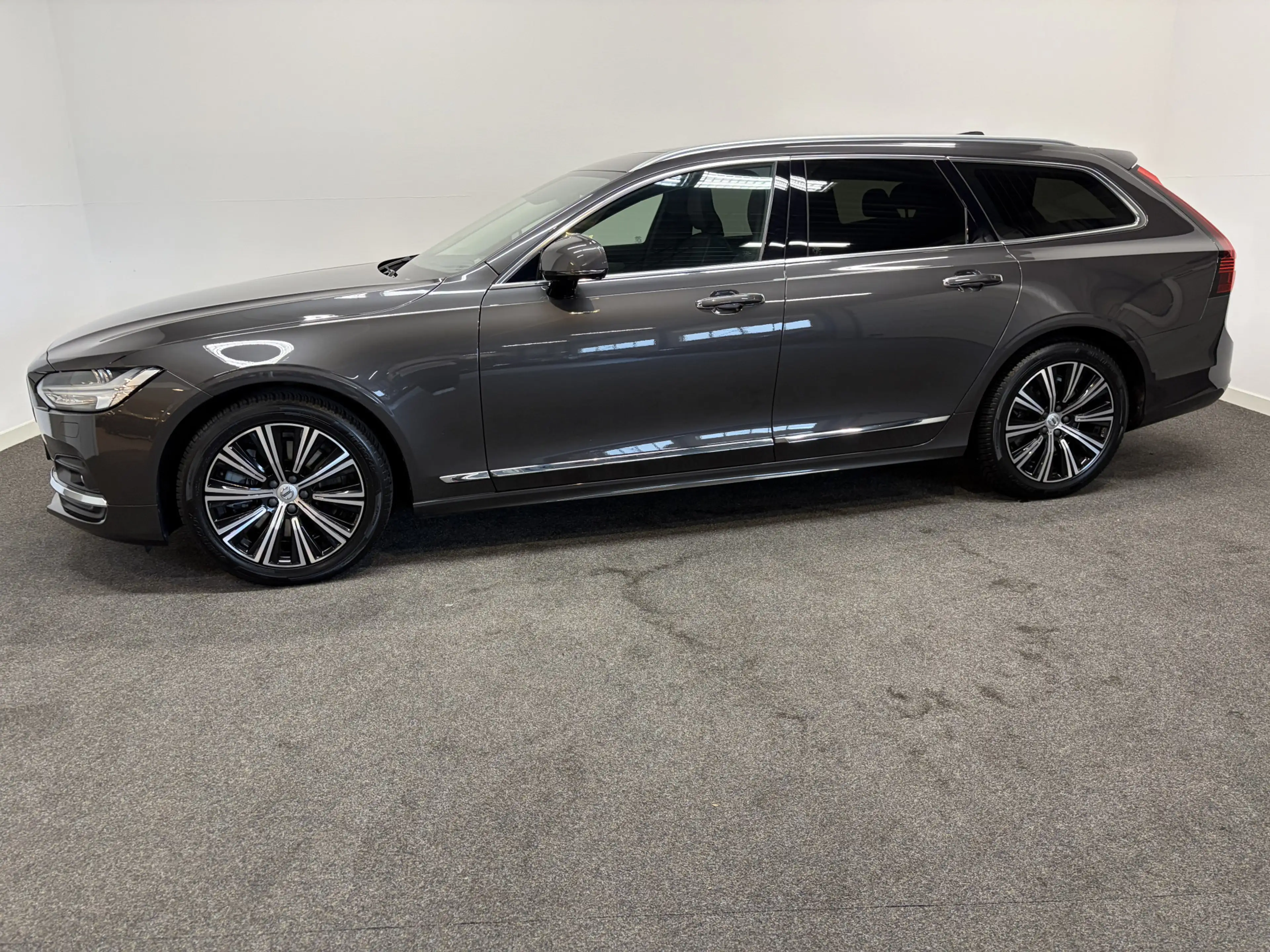 Volvo V90 2.0 B4 200pk AUT8 Inscription Trekhaak 2000kg/ Pan — photo 8