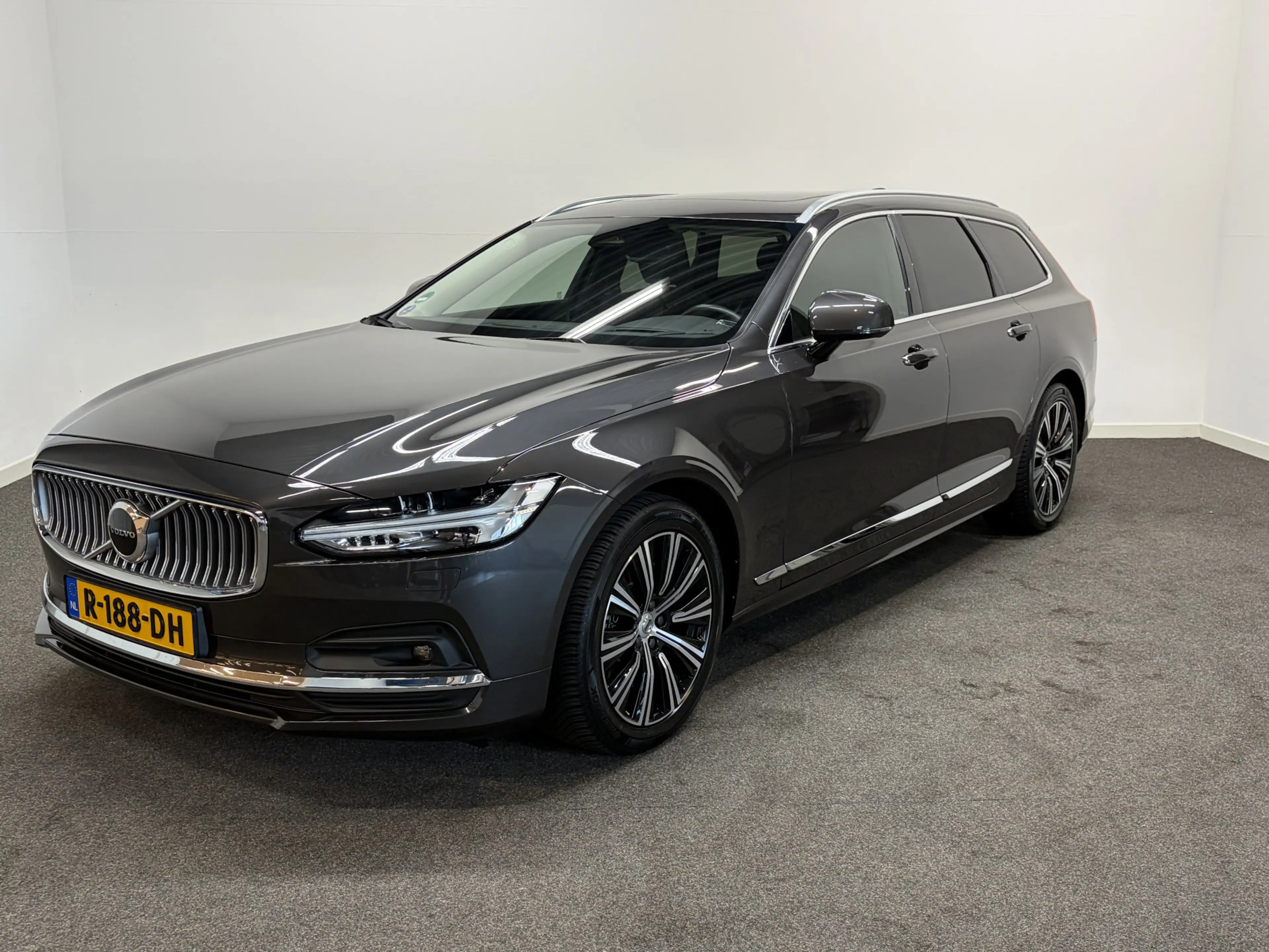 Volvo V90 2.0 B4 200pk AUT8 Inscription Trekhaak 2000kg/ Pan — photo 16