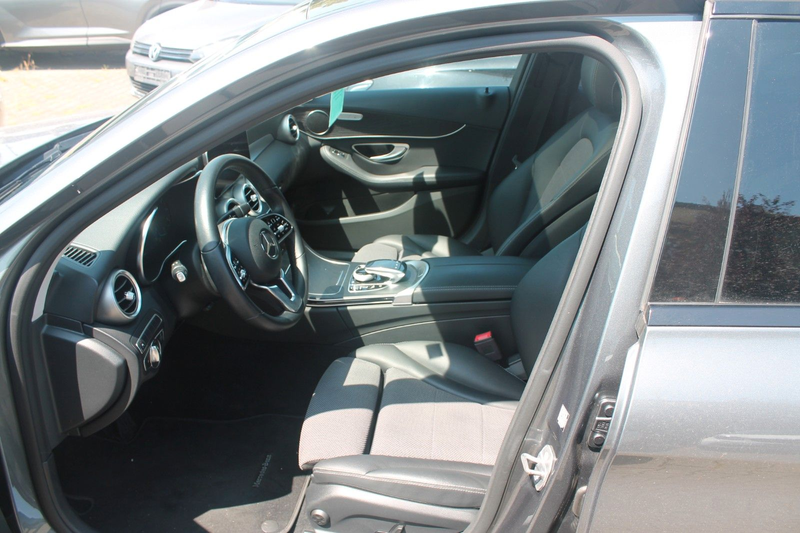 Mercedes-Benz C 180 Avantgarde 9GTronic*20"LM*LED*P-Dach*MBUX* — photo 5