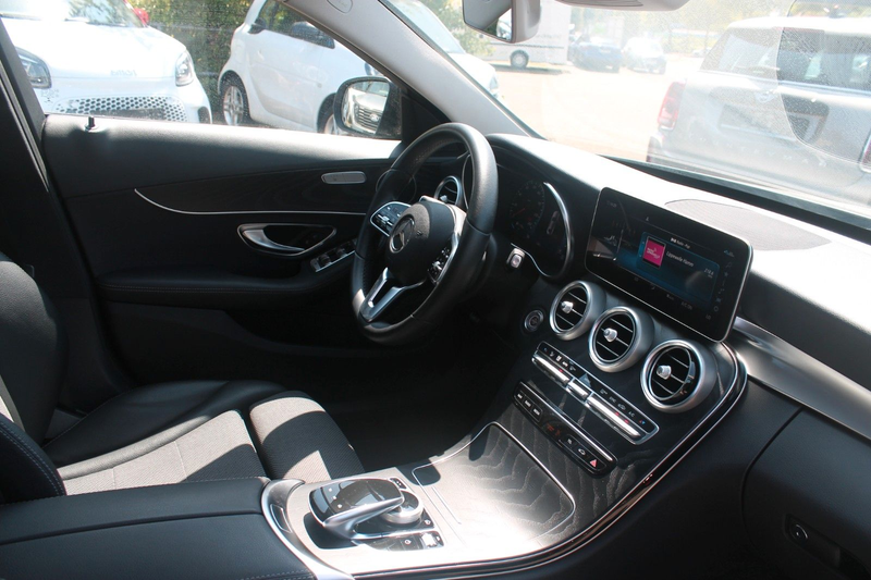 Mercedes-Benz C 180 Avantgarde 9GTronic*20"LM*LED*P-Dach*MBUX* — photo 10