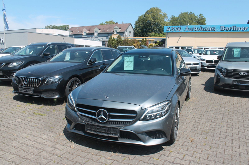 Mercedes-Benz C 180 Avantgarde 9GTronic*20"LM*LED*P-Dach*MBUX* — photo 4
