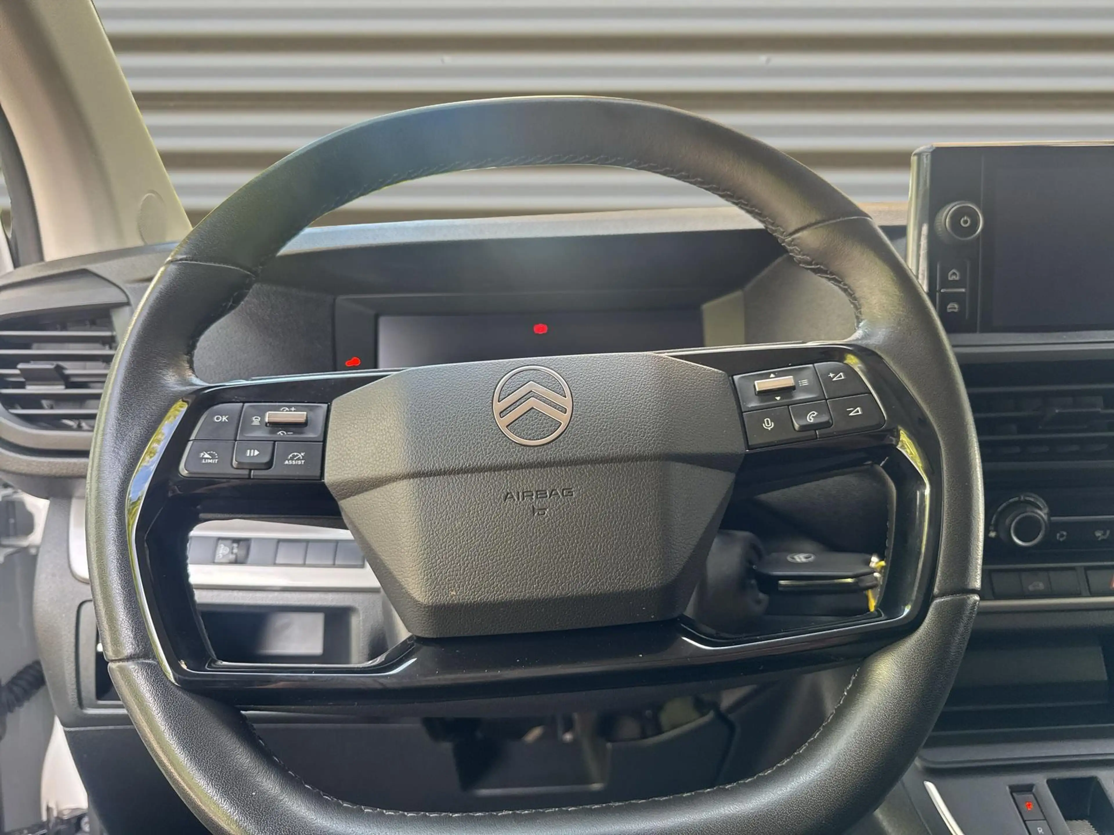 Citroen Jumpy 2.0 Blue-HDI FAP — photo 15