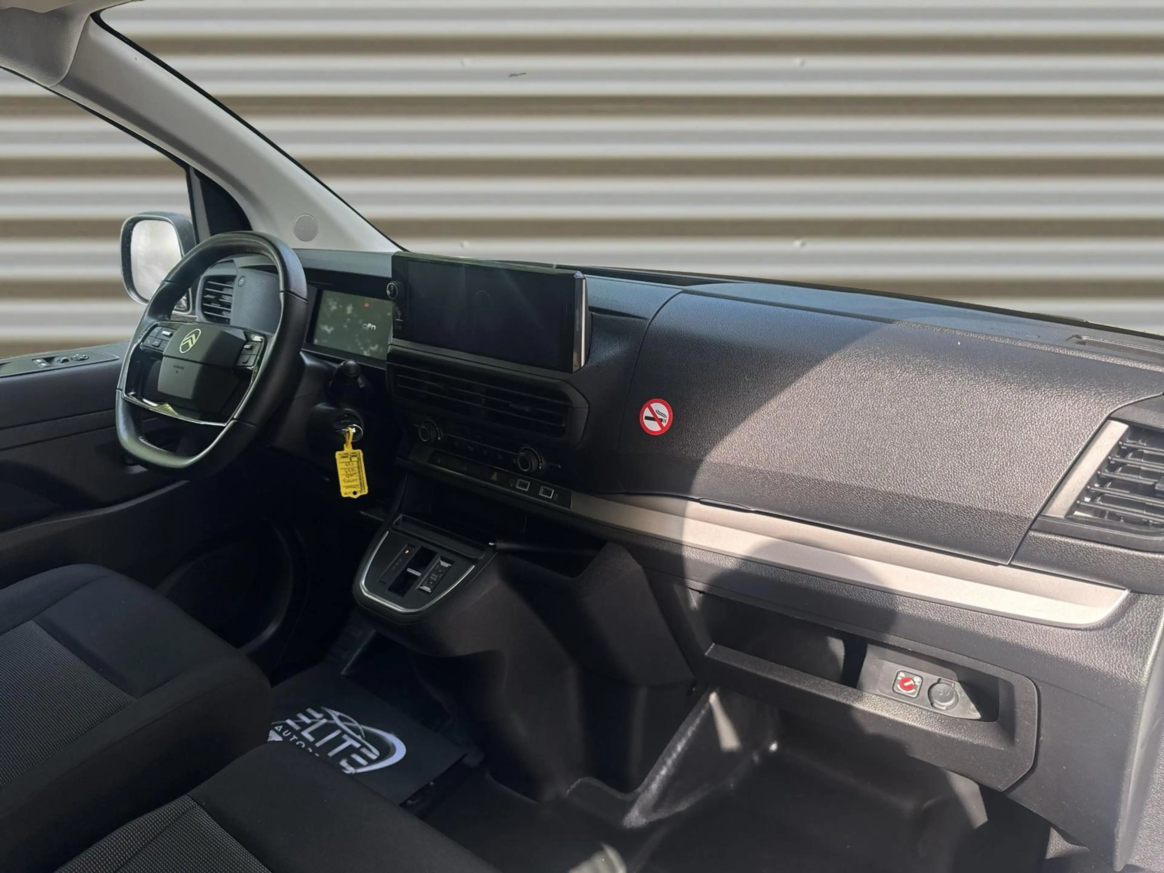 Citroen Jumpy 2.0 Blue-HDI FAP — photo 10