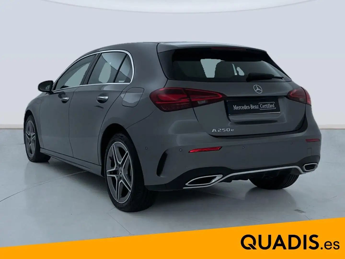 Mercedes-Benz A 250 250e Progressive Line Advanced 8G-DCT Gris - 2