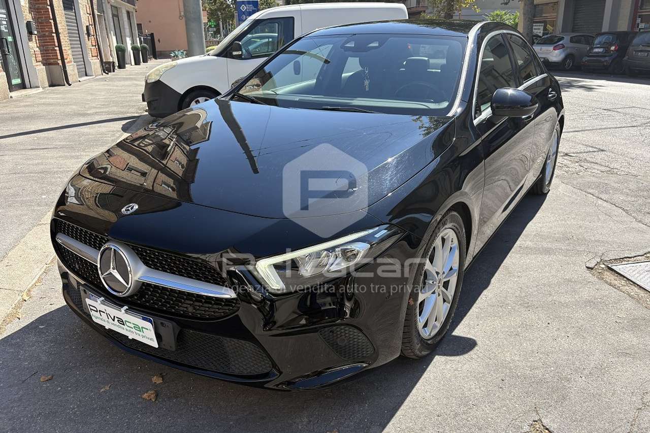 Mercedes-Benz A 180 A 180 d Automatic Sport