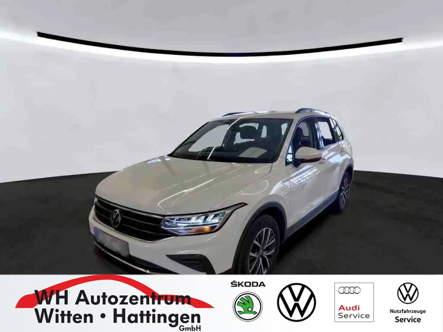 Volkswagen Tiguan 2.0 TDI DSG Life NAVI AHK REARVIEW LED ACC PDC Weiß - 1