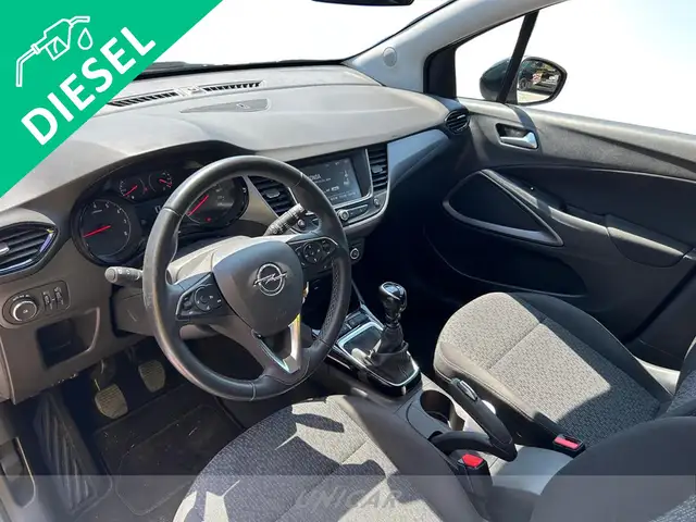 Opel Crossland view 15