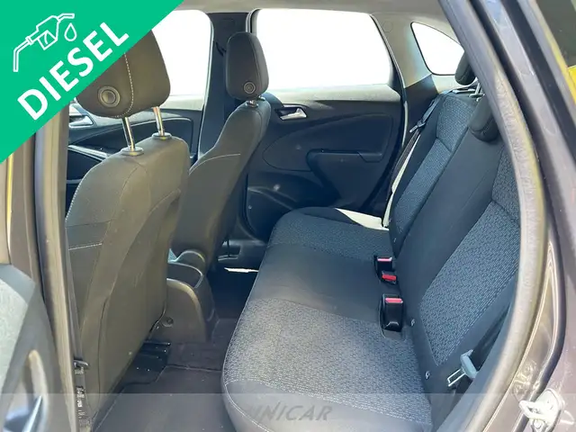 Opel Crossland view 8