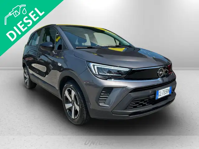 Opel Crossland view 2