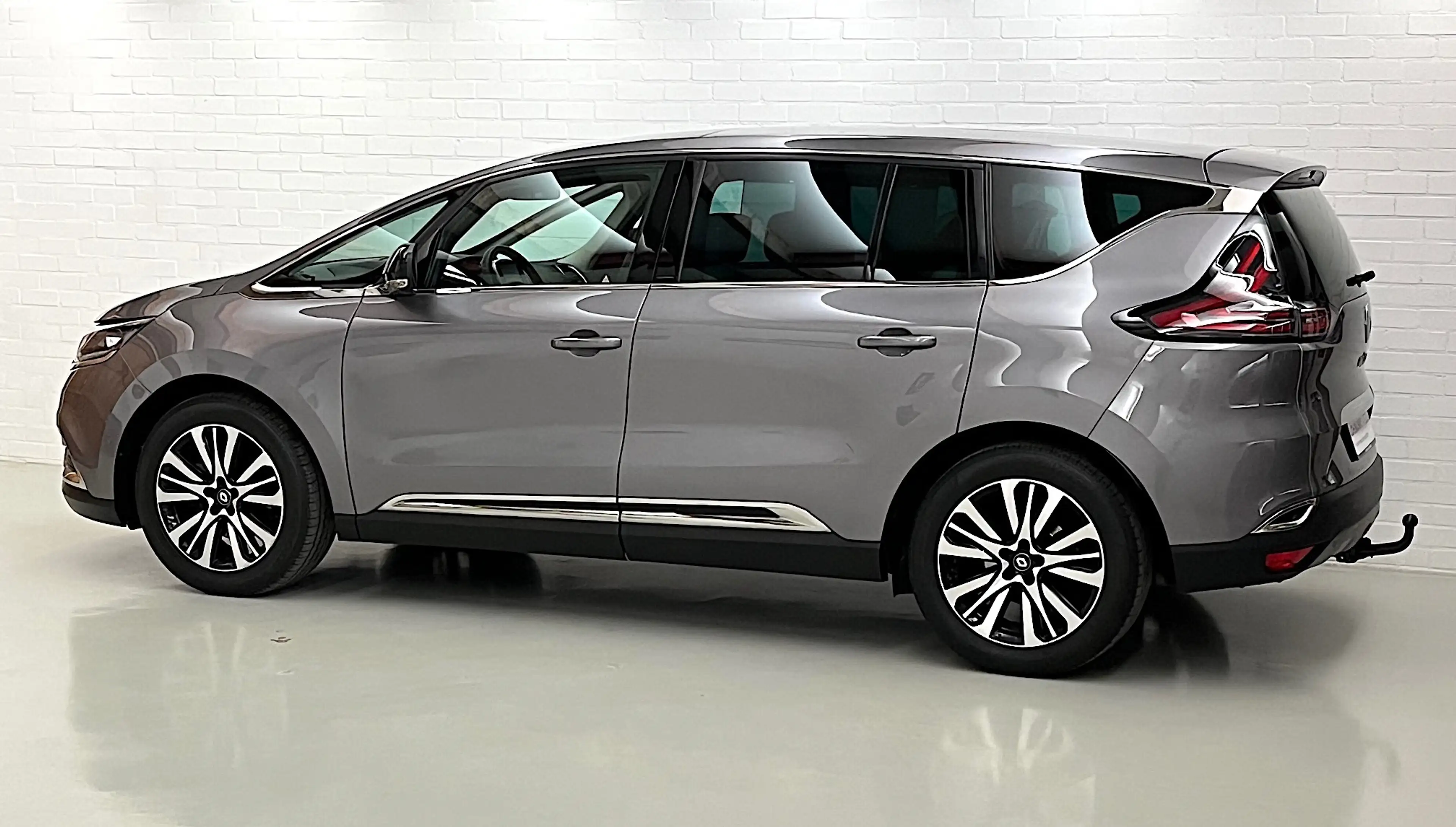 Renault Espace Initiale Paris 7-pers. Aut. 4Control Panorama Massage Parkassist Trekh. — photo 9
