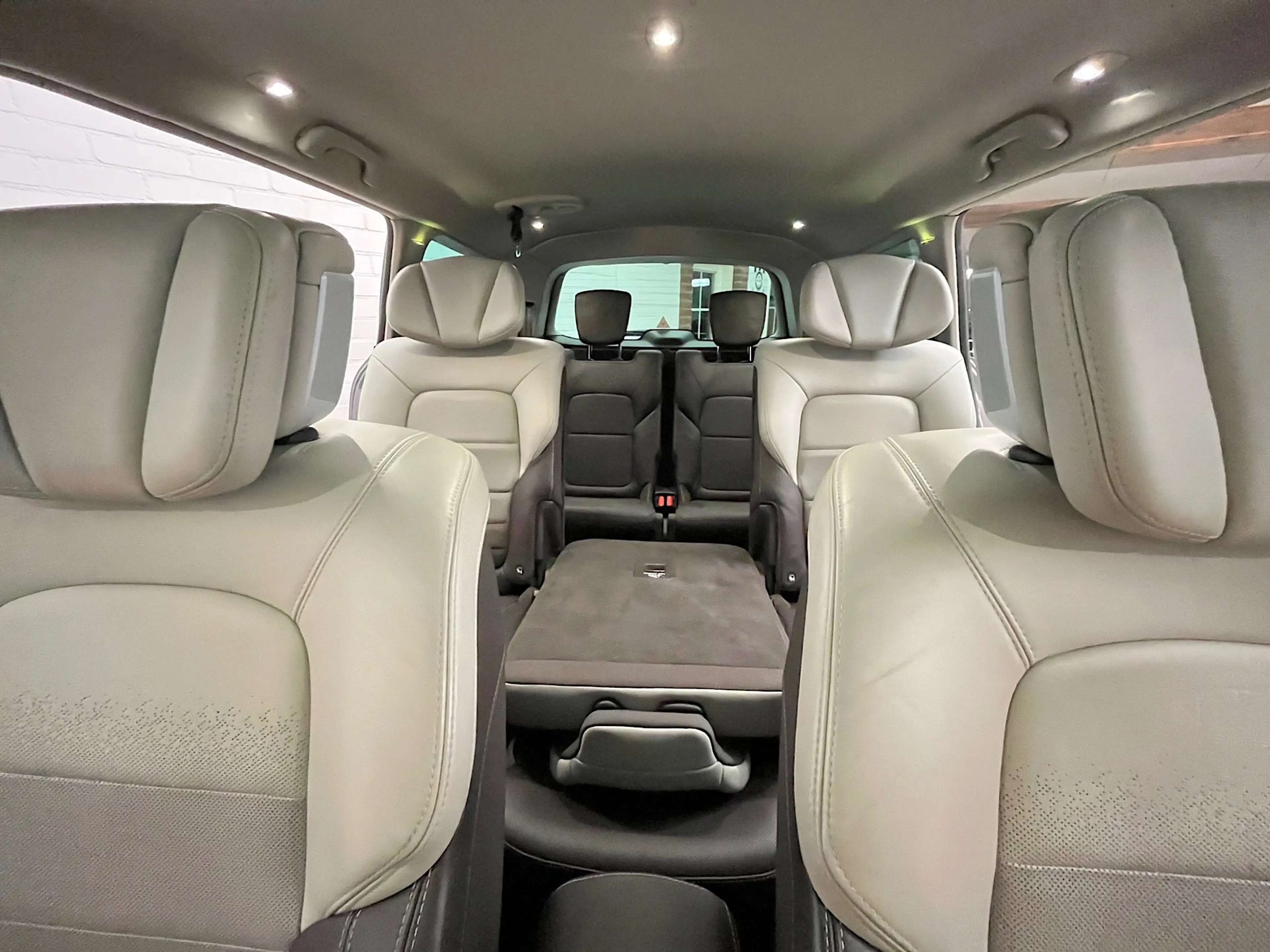 Renault Espace Initiale Paris 7-pers. Aut. 4Control Panorama Massage Parkassist Trekh. — photo 3