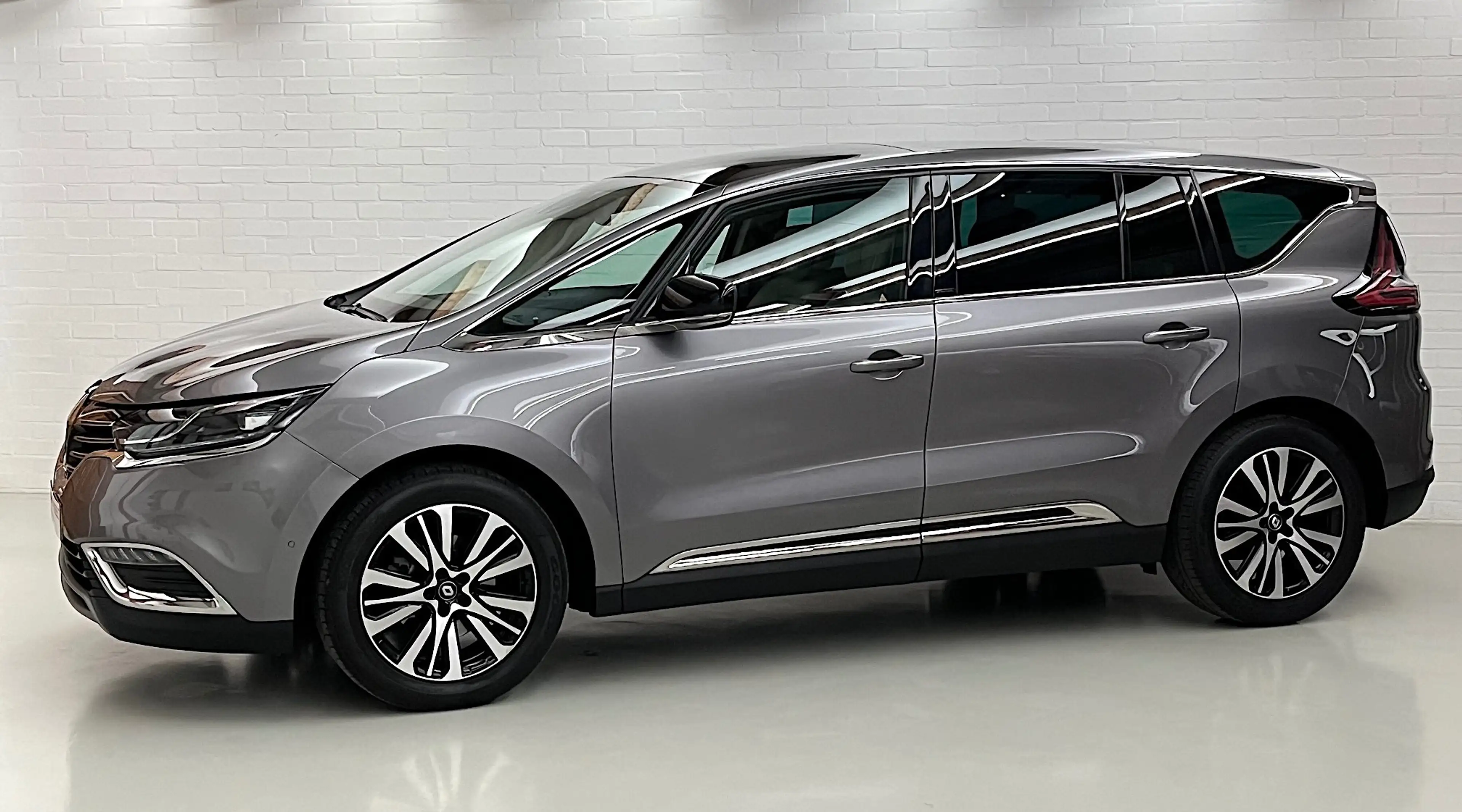 Renault Espace Initiale Paris 7-pers. Aut. 4Control Panorama Massage Parkassist Trekh. — photo 8