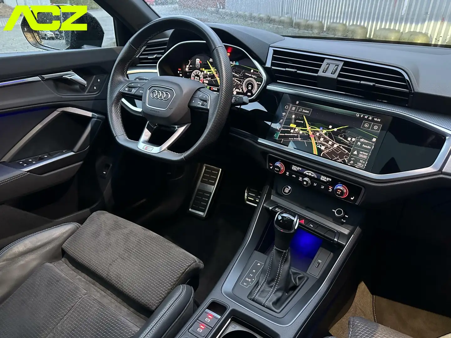 Audi Q3 Sportback 40 TFSI quattro S-Line BLACK EDITION |Pa Zwart - 2