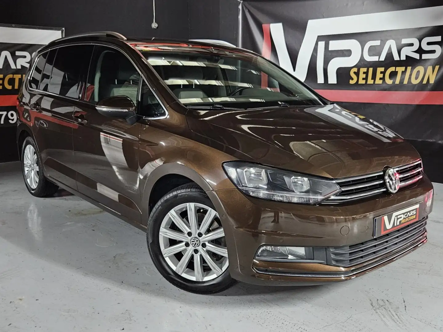 Volkswagen Touran Monovolumen Automático de 5 Puertas Marrón - 1