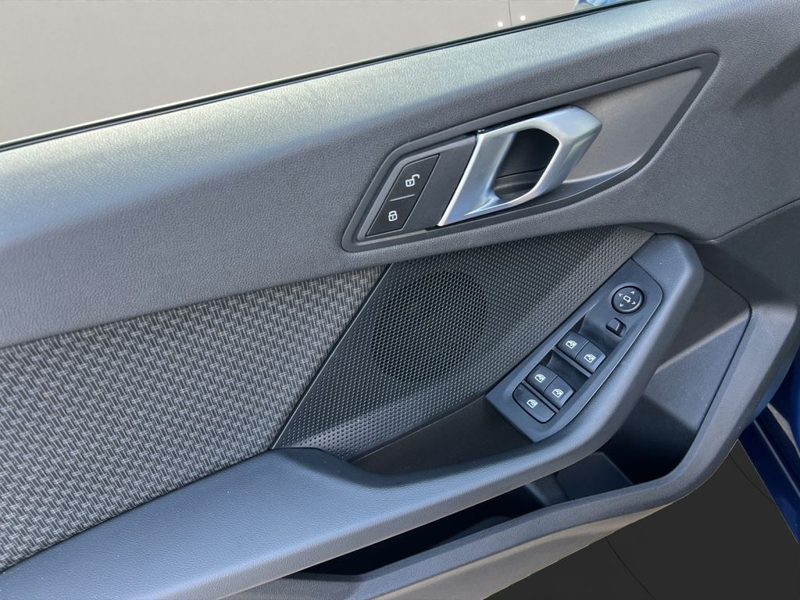 BMW 118 i+Advantage+AUTOMATIK +GRA+PDC+NAVI+ — photo 9
