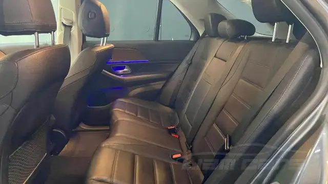 Mercedes-Benz Gle view 12