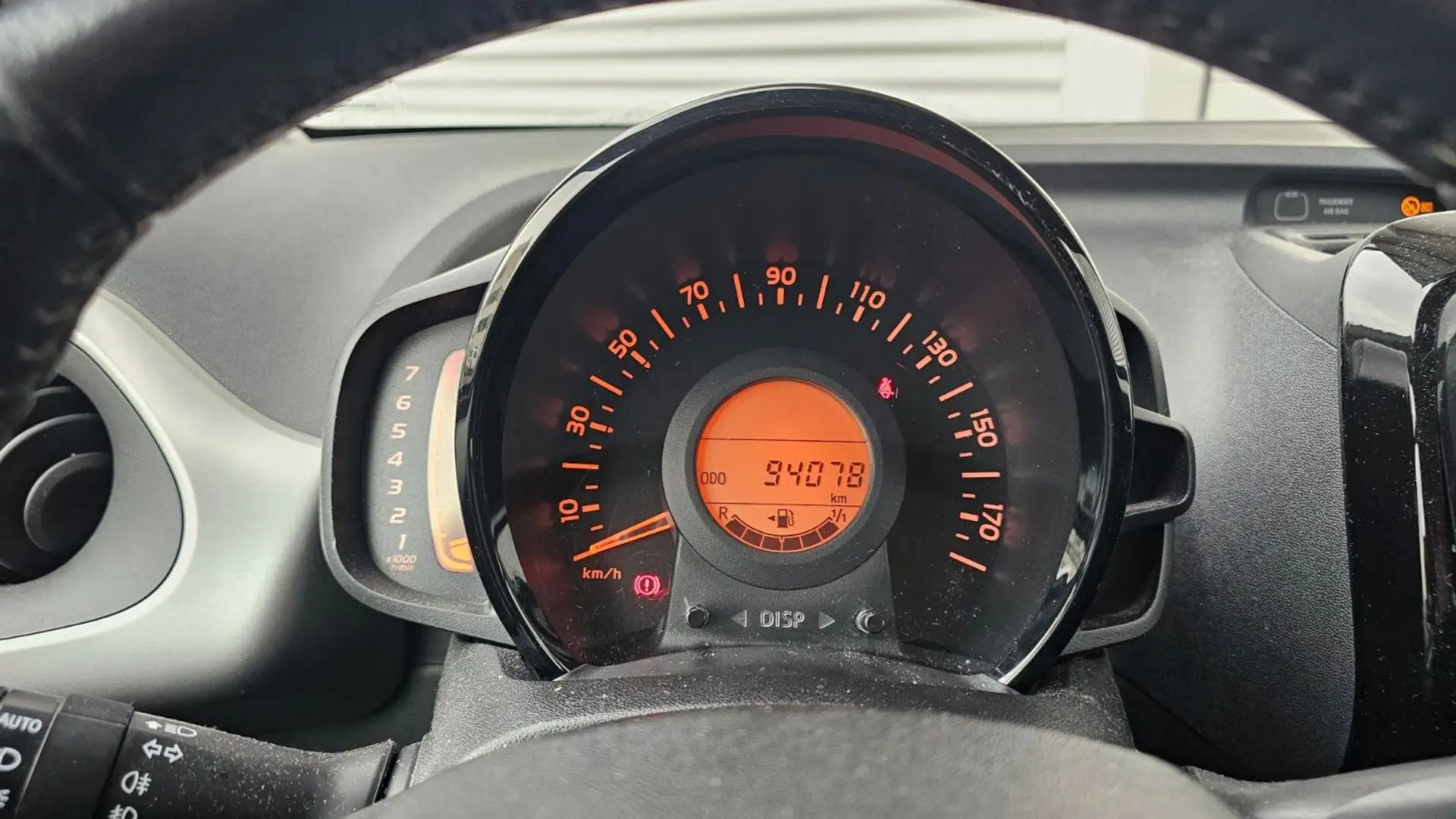 Peugeot 108 Allure Carplay, Navi Camera Shzg Klima Weiß - 2