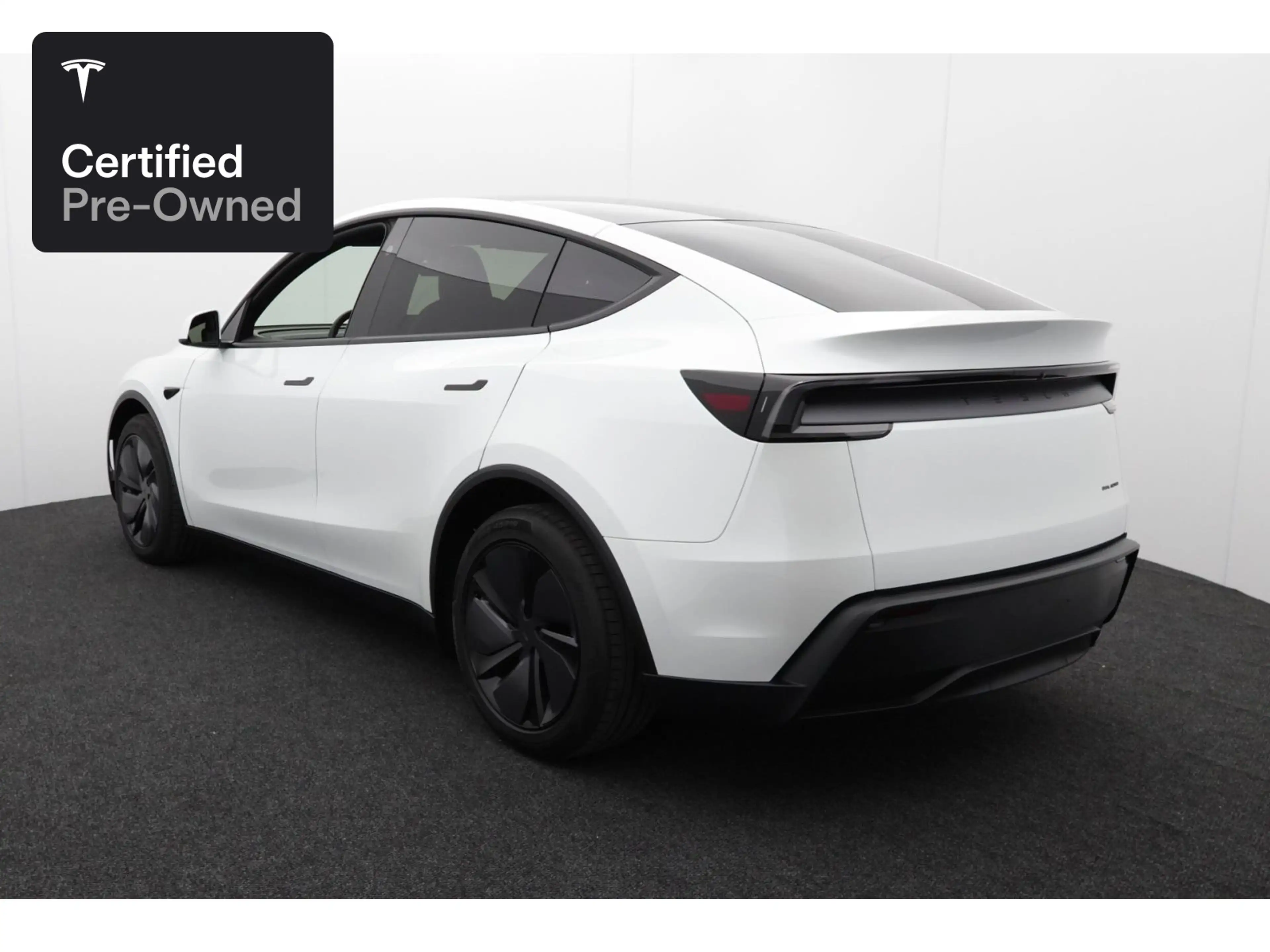 Tesla Model Y Long Range AWD “Certified Pre-Owned” — photo 6