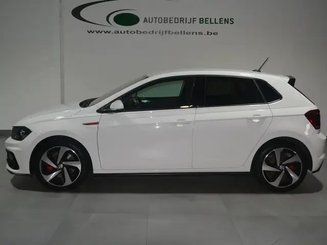 Volkswagen Polo GTI Polo 2.0 TSI DSG GTI / SPORTZETELS / NAVI + APPLE