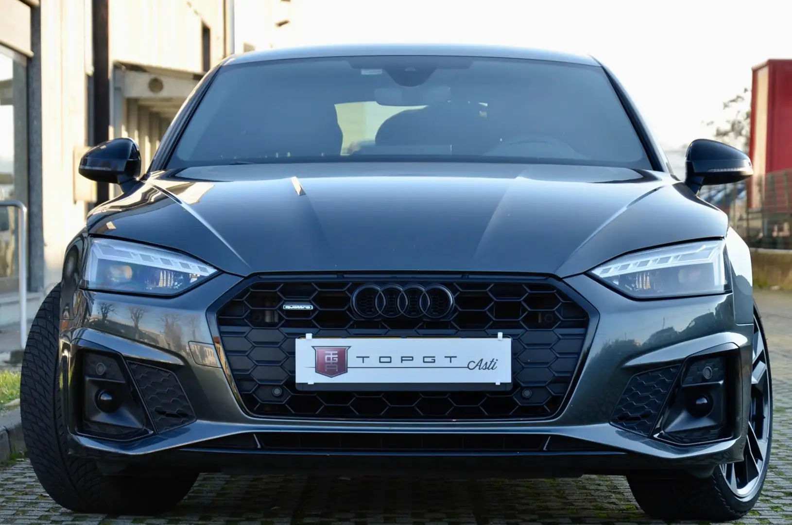 Audi A5 SPB 40 2.0 tdi mhev S-line quattro 204cv s-tronic Grigio - 2