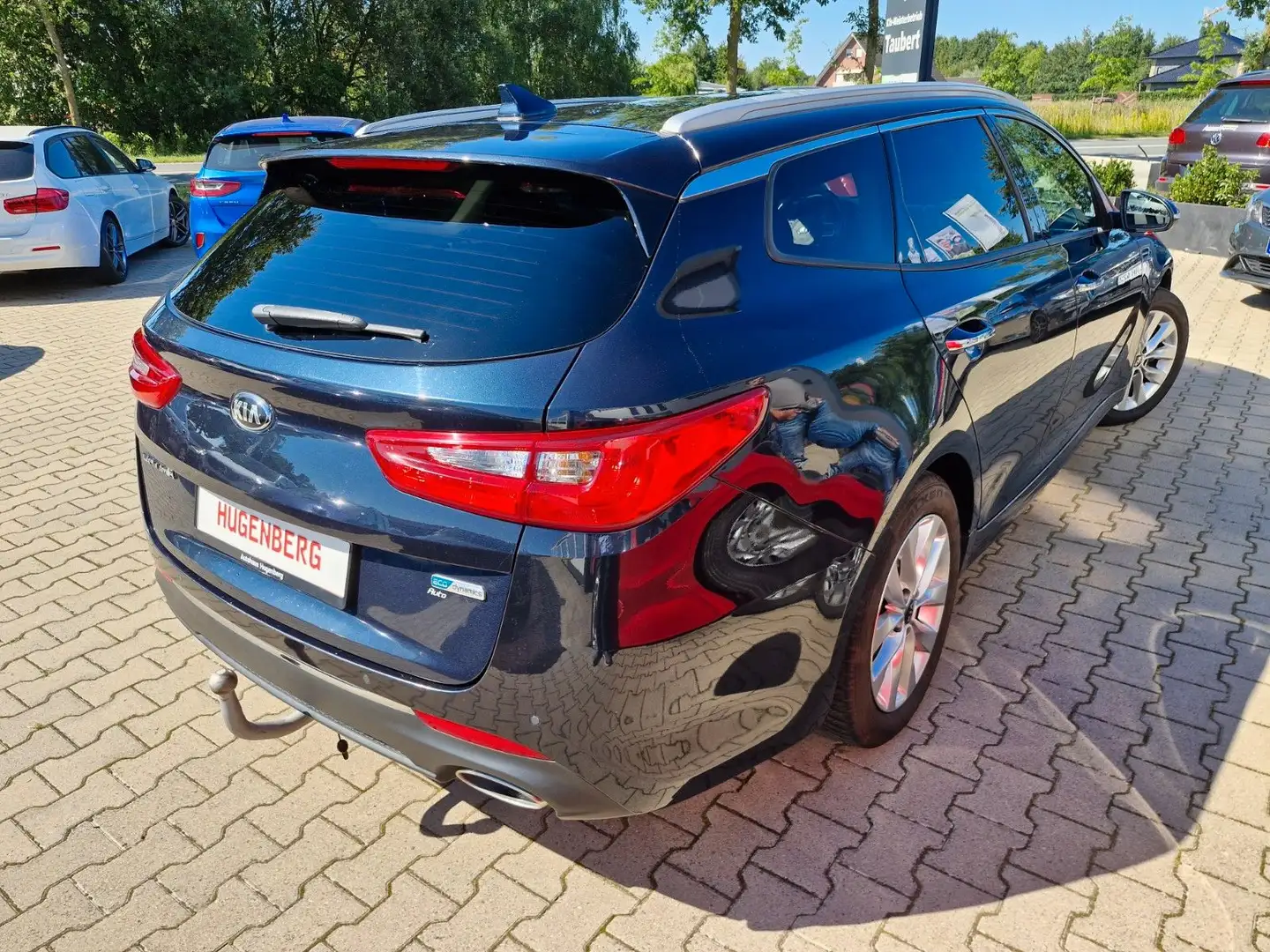 Kia Optima Sportswagon Automatik AHK Blau - 2