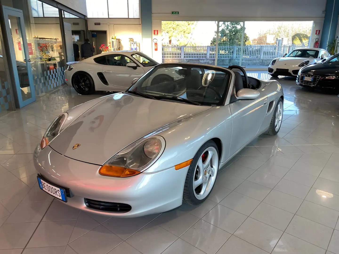 Porsche Boxster Boxster 2.5 c/clima -- Asi Argento - 2