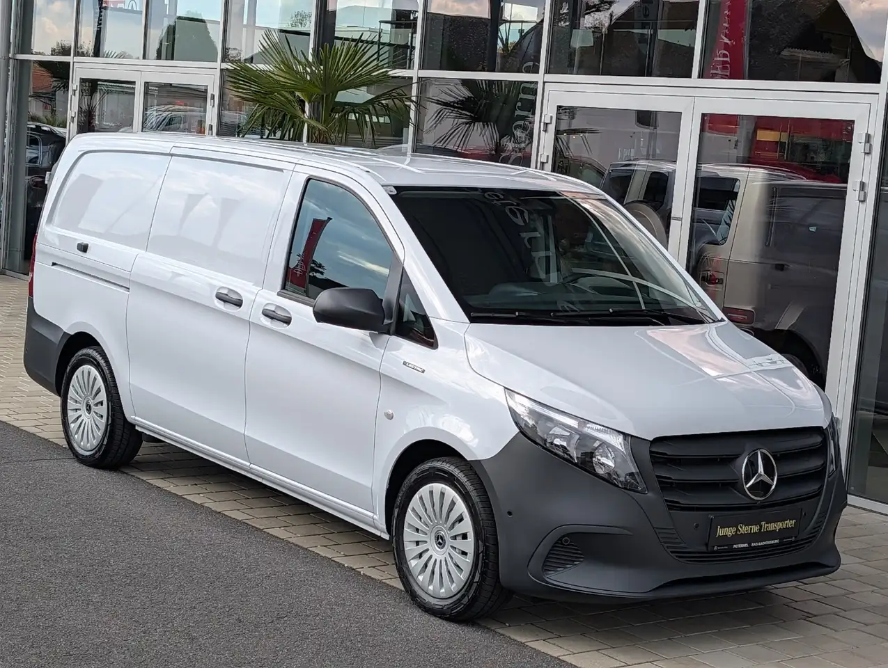 Mercedes-Benz Vito e Kasten Lang DAB Shz MBUX PTS, миниатюра 10
