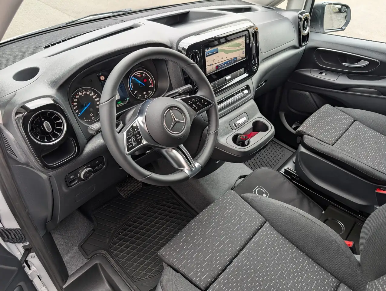 Mercedes-Benz Vito e Kasten Lang DAB Shz MBUX PTS, миниатюра 16
