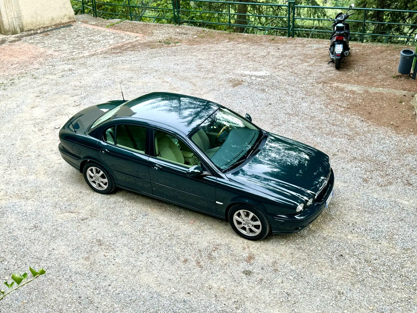 Jaguar X-Type 2.2d Classic - 1