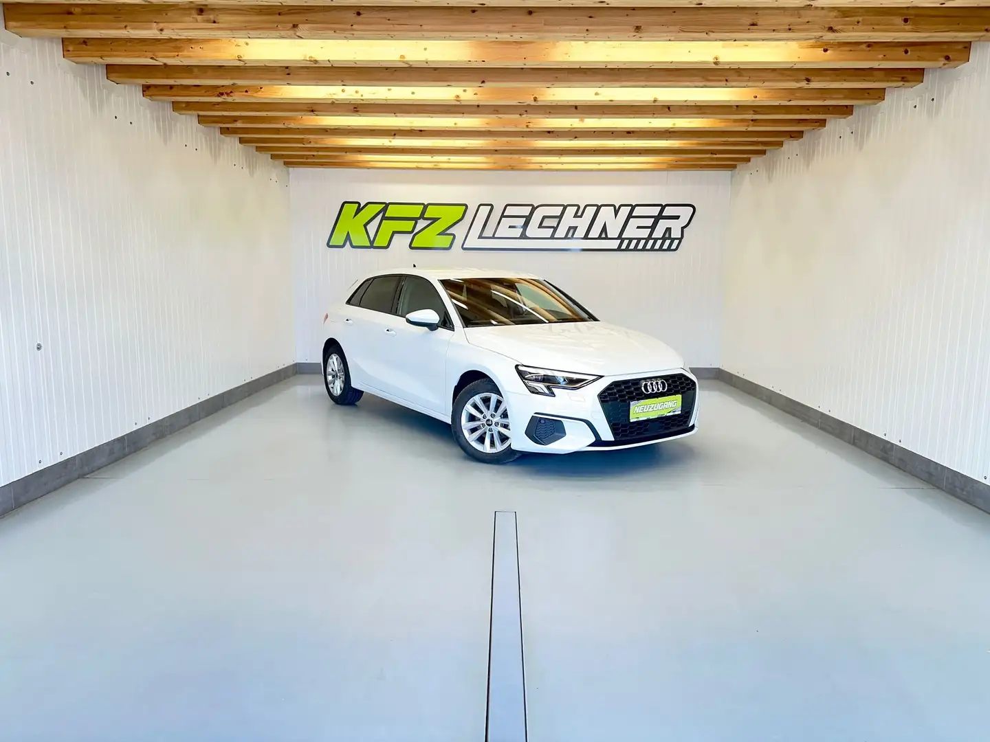Audi A3 SB 30 TFSI S-tronic "VIRTUAL*SITZH*NAVI*LED" Weiß - 1