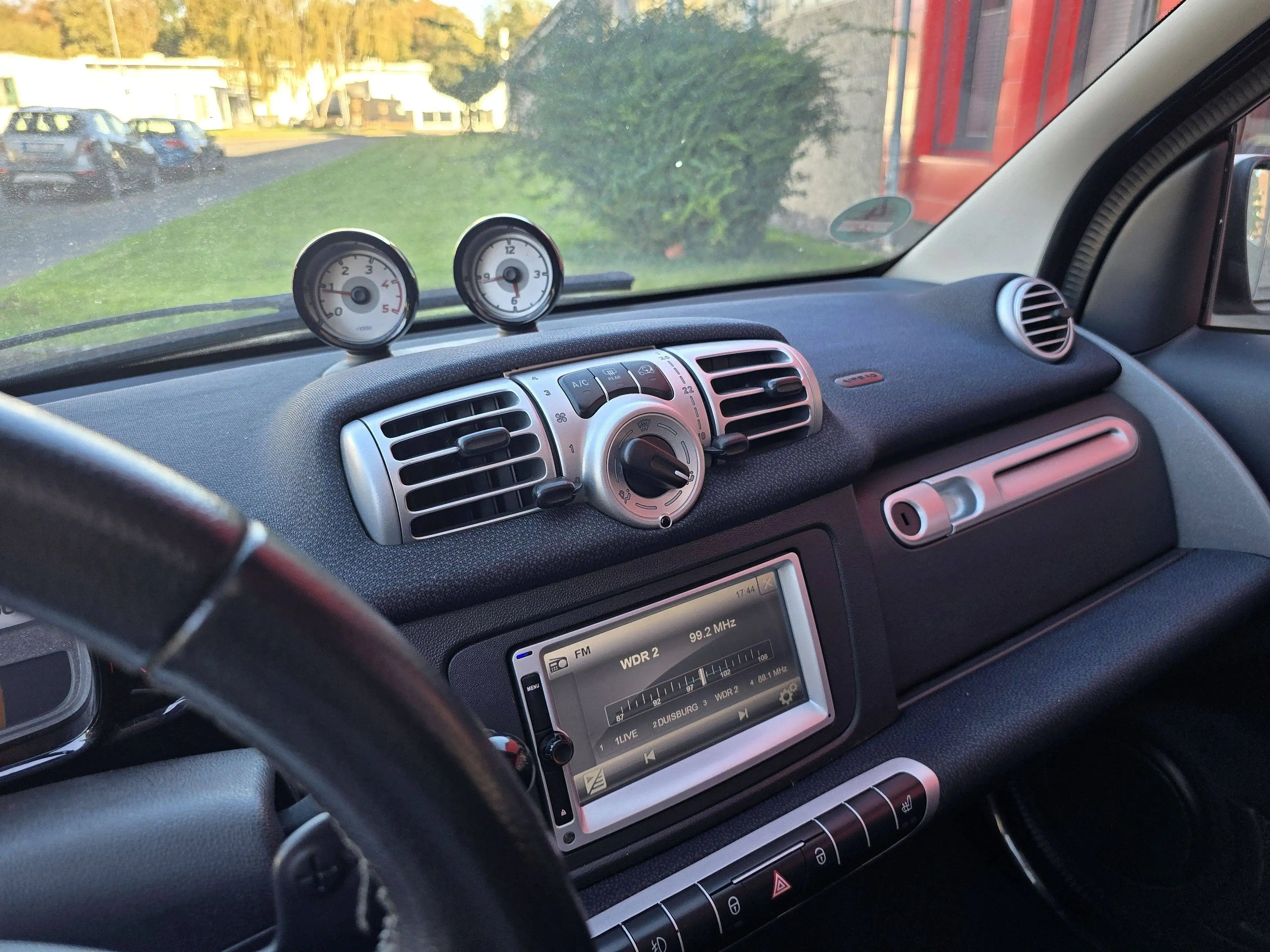 smart forTwo CDI 40 kW*Servo*Klima*Automatik*F1*Tüv+Service Neu* — photo 9