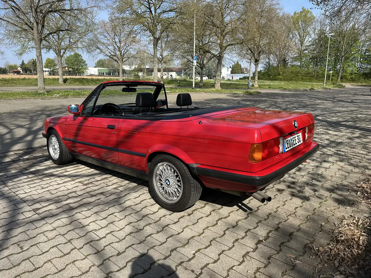 BMW 320i, foto 5
