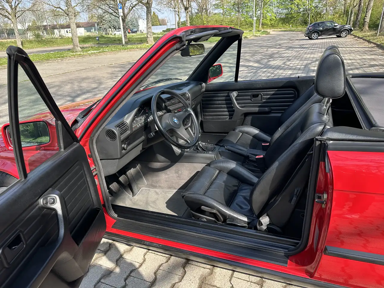 BMW 320i, foto 9