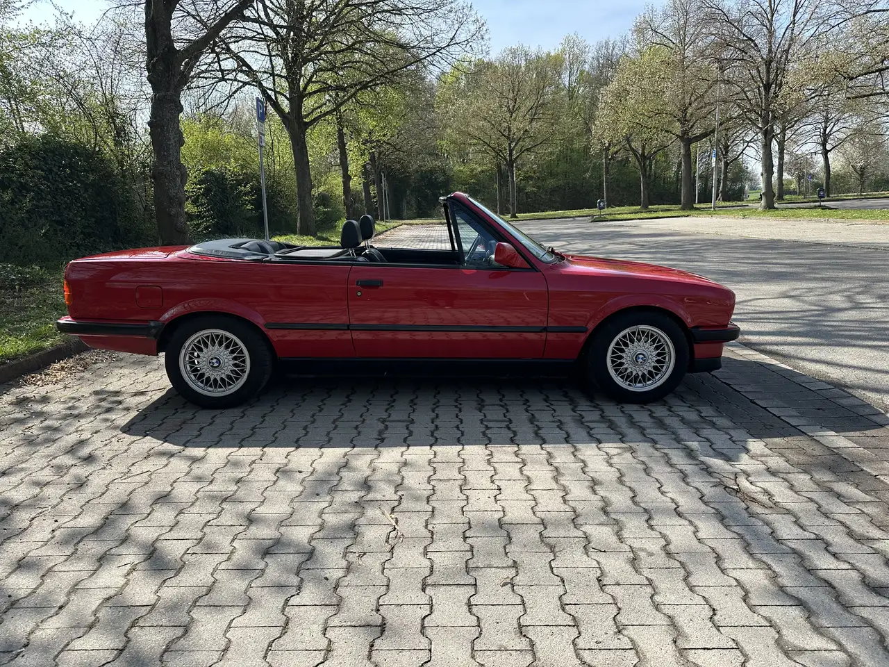 BMW 320i, foto 3