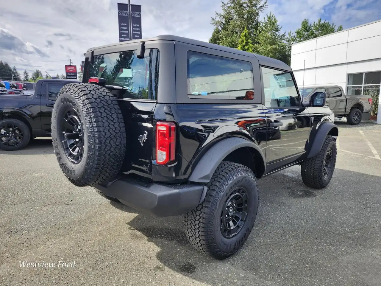 Ford Bronco снимка Ford Bronco