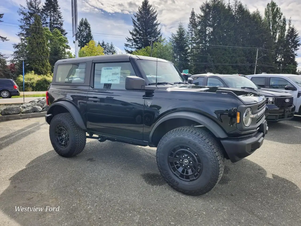 Ford Bronco снимка Ford Bronco