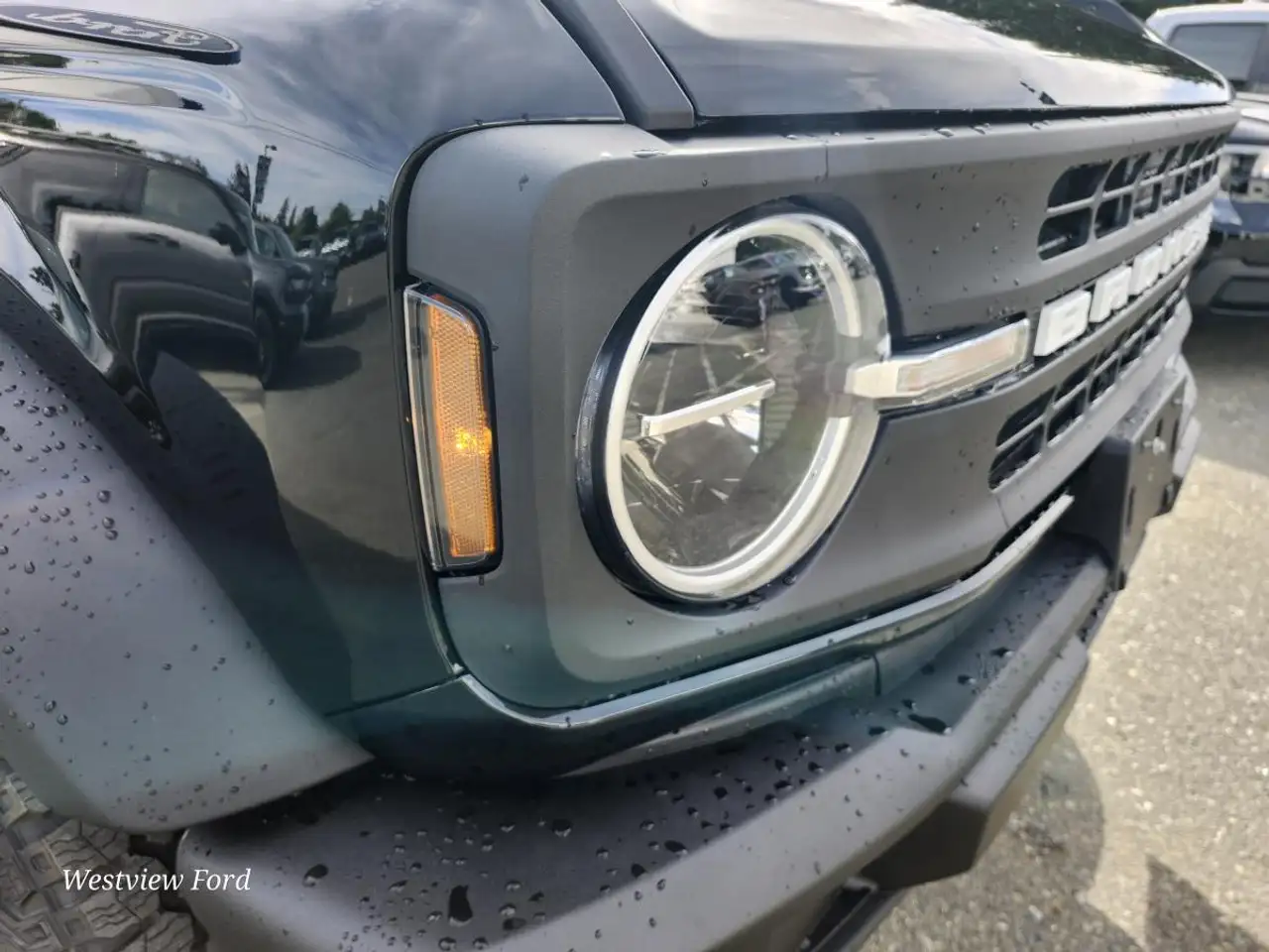 Ford Bronco снимка Ford Bronco