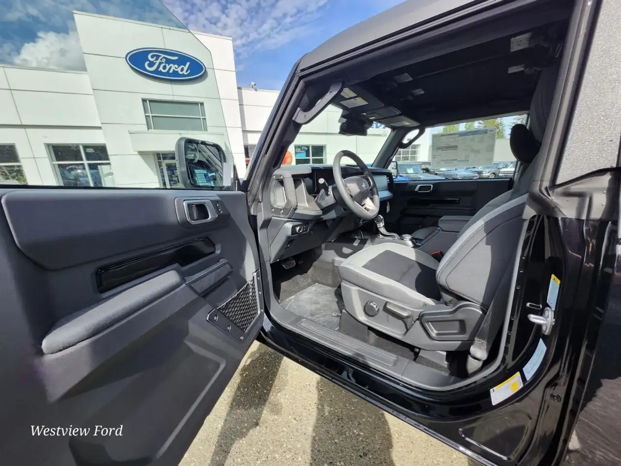 Ford Bronco снимка Ford Bronco