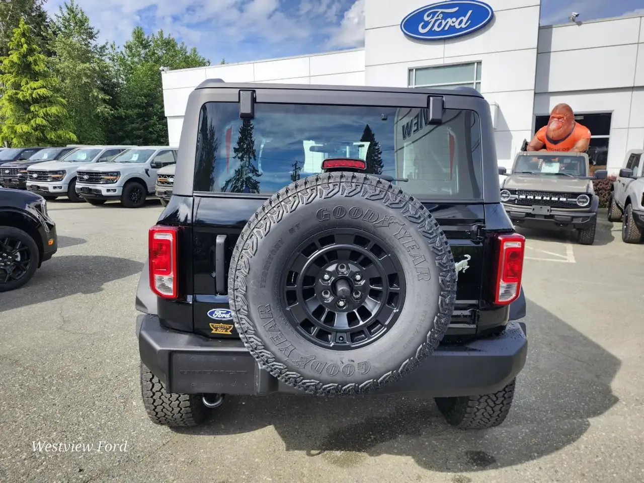 Ford Bronco снимка Ford Bronco