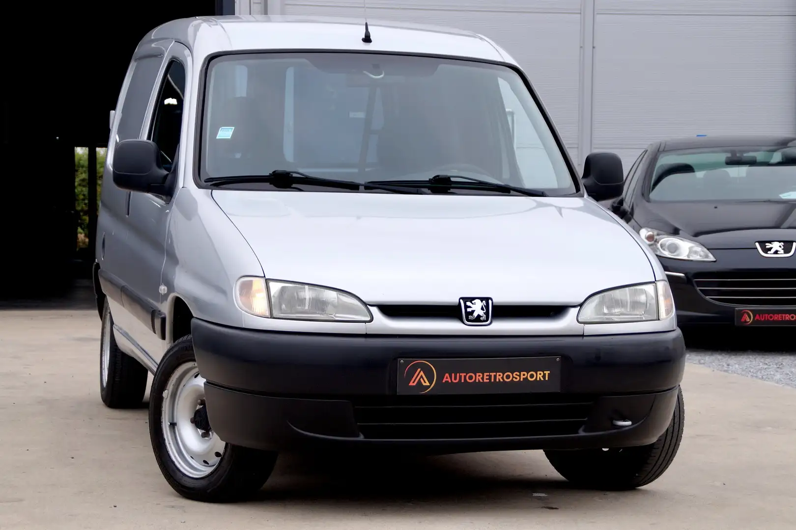 Peugeot Partner 1.9 D _Utilitaire & Garantie ✅ Gris - 2