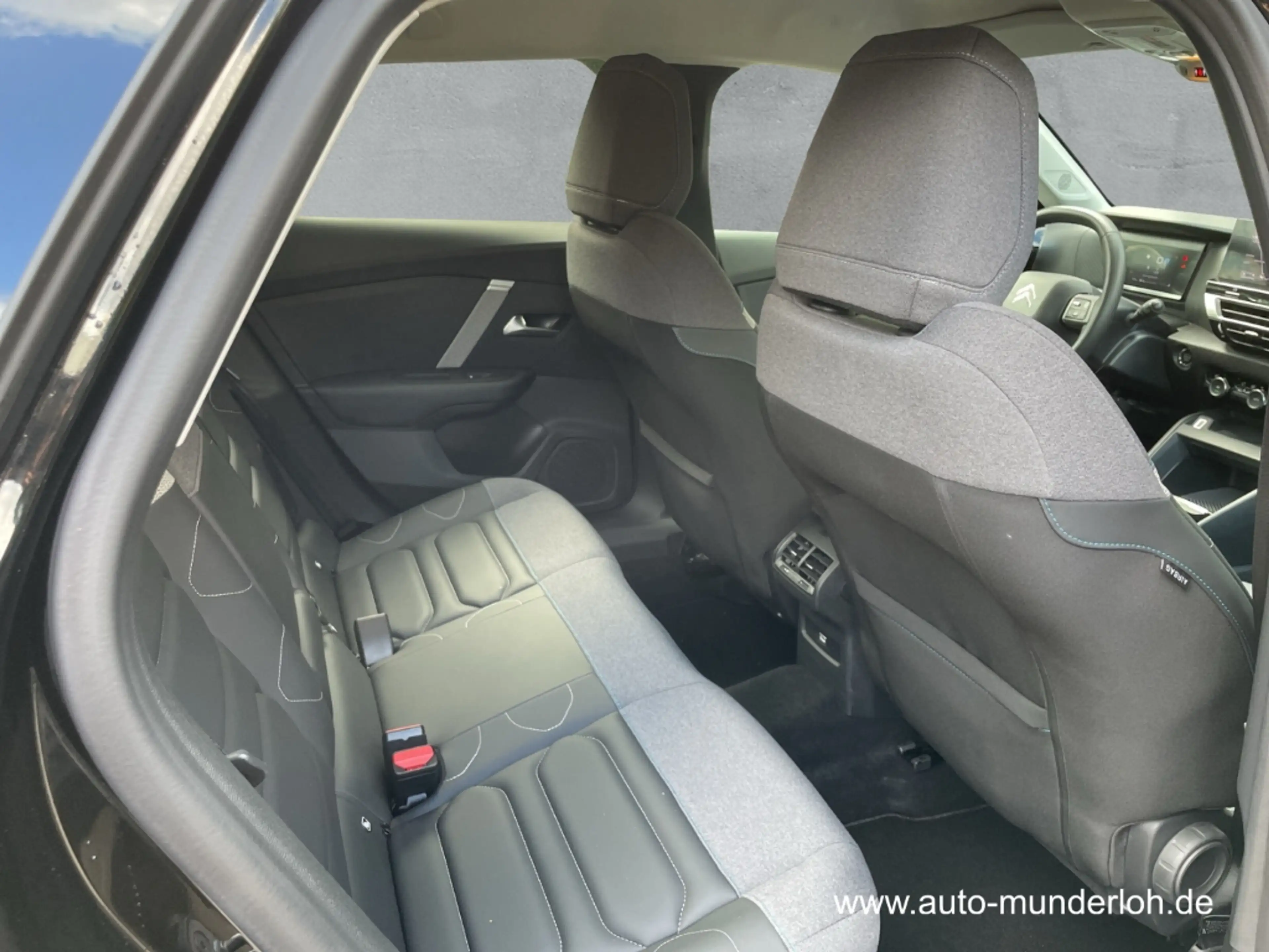 Citroen C4 Pure Tech 130 S&S EAT8 MAX  KÄLTEPAKET NAVI KLIMAA — photo 10