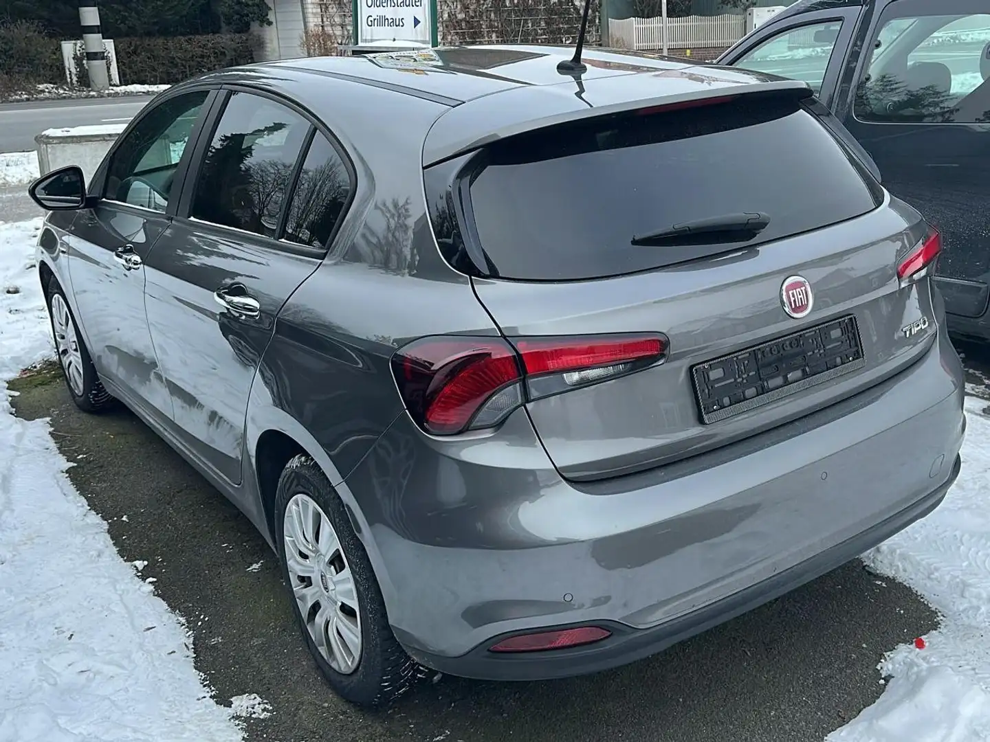 Fiat Tipo Easy / Klima / Navi / Sitzheizung . . . Gris - 2