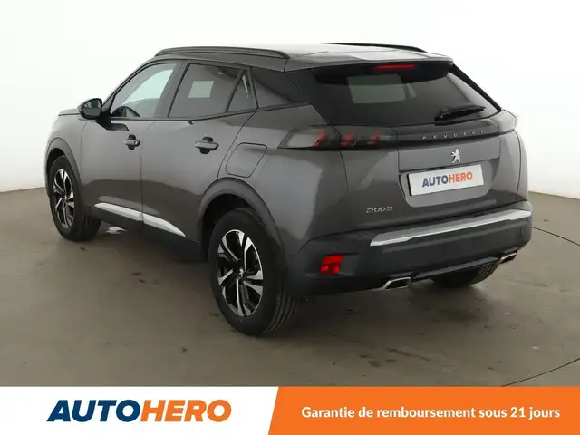 Peugeot 2008 view 4