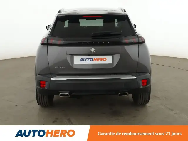 Peugeot 2008 view 5