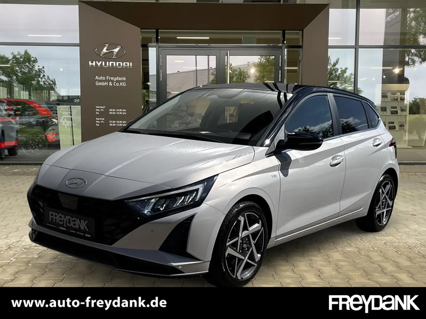 Hyundai i20 FL (MJ24) 1.0 T-Gdi (120PS) 48V iMT Prime Dachlac Gris - 1